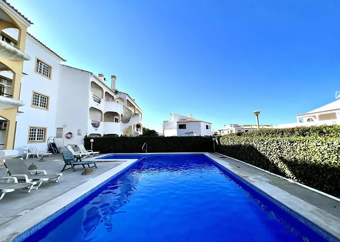 Classic 1 With Pool By Homing * Quarteira